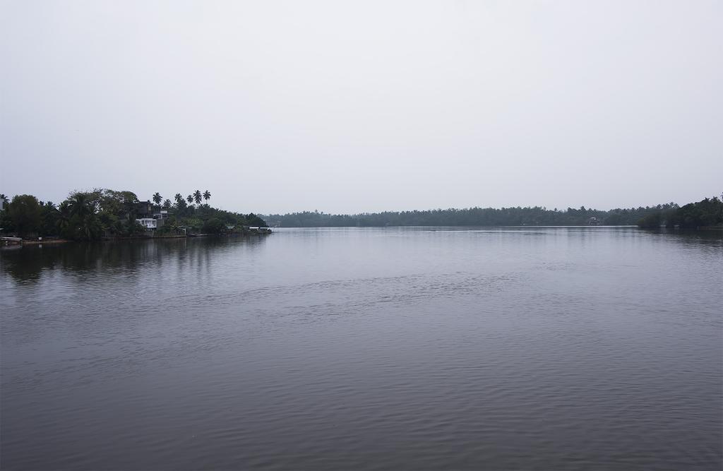 Thumbelina Apartments & Hotel Aluthgama Eksteriør billede