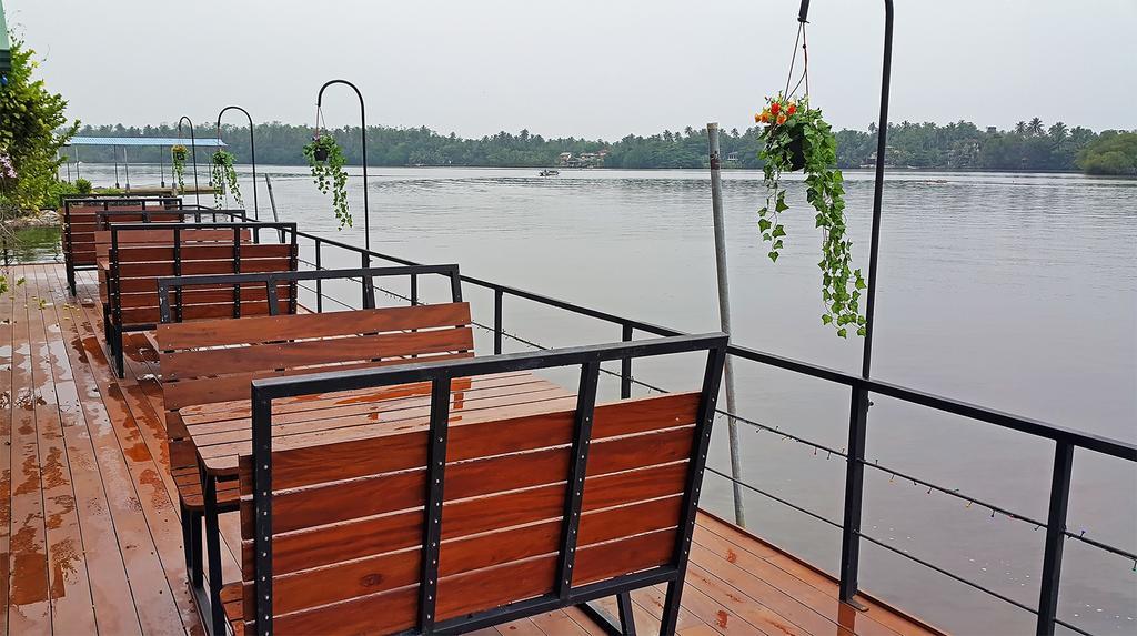 Thumbelina Apartments & Hotel Aluthgama Eksteriør billede