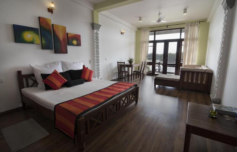 Thumbelina Apartments & Hotel Aluthgama Eksteriør billede